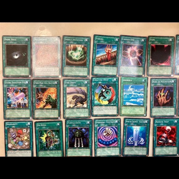Yu-Gi-Oh Trading Card Game - Picture 10 of 16